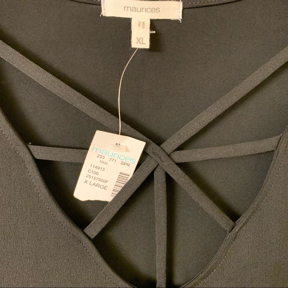 Maurice’s Black Blouse with bat sleeves and tie around waist-XL - Picture 2 of 6